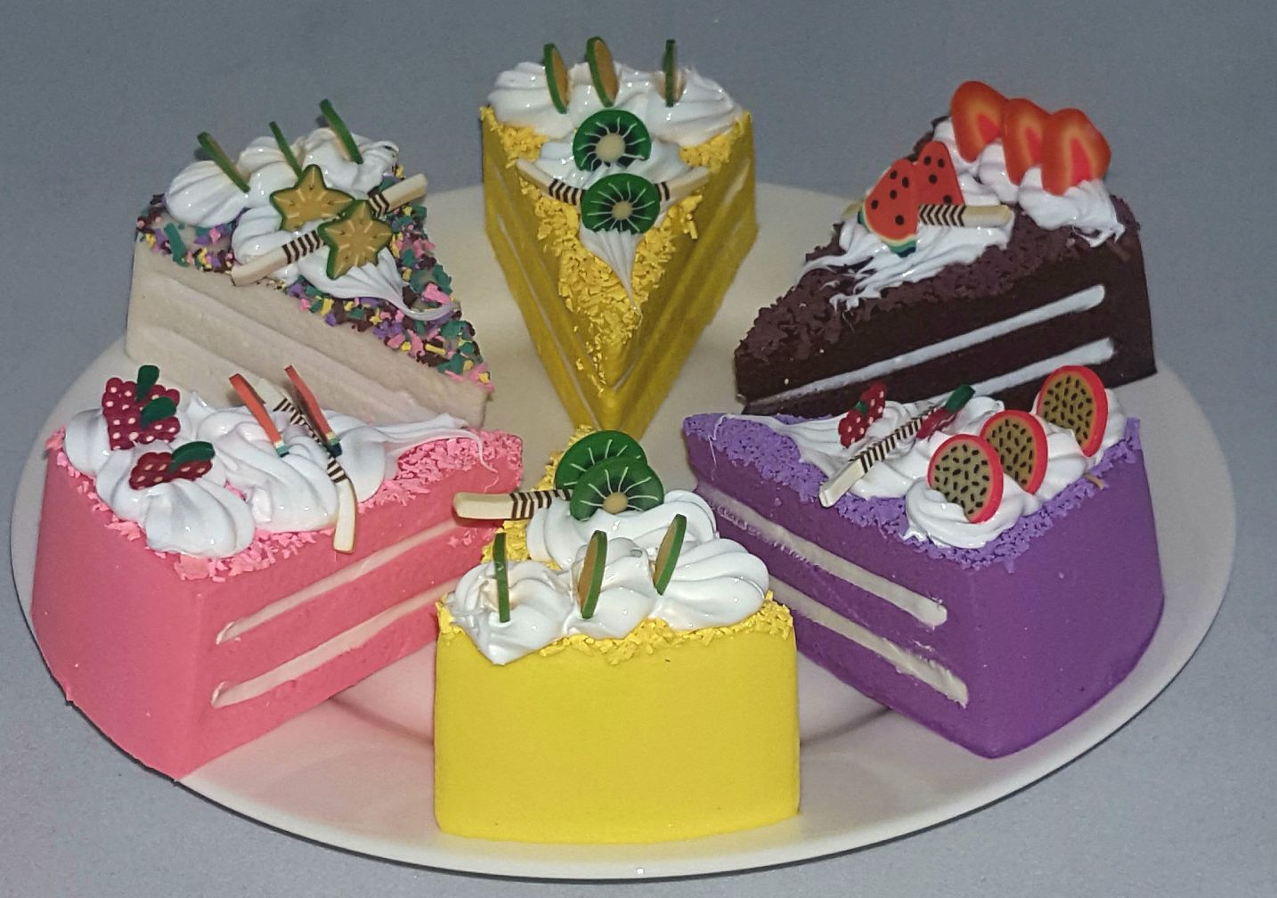 Foam MIni Cake Slices Foam MIni Cake Slices